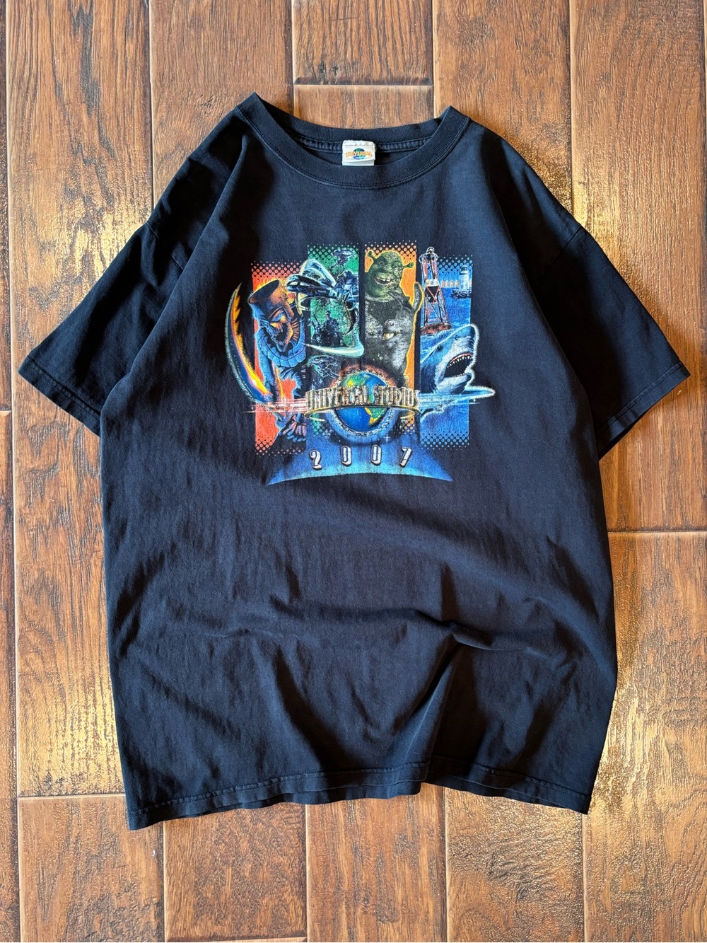 Vintage Y2K 2007 Universal Studios Shrek T-Shirt